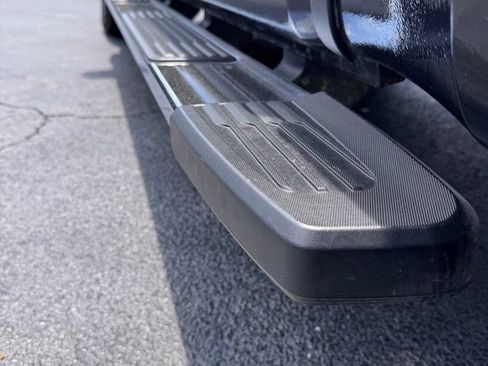 Used 2022 GMC Sierra 1500 Denali AWD/4WD image 10