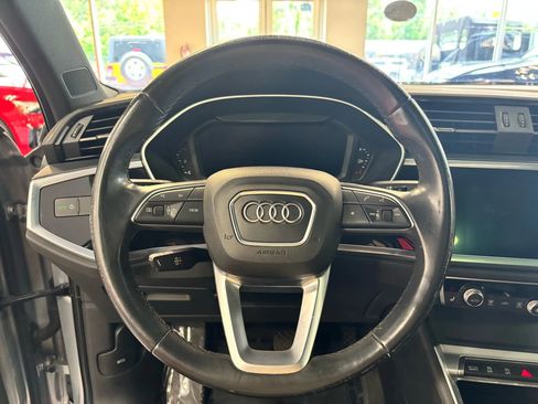 Used 2021 Audi Q3 2.0T Premium image 28