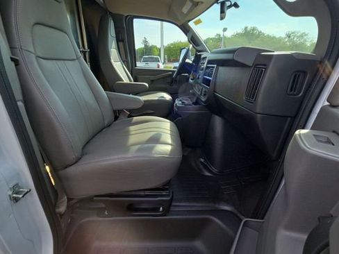 New 2026 GMC Savana 3500 w/ Power Convenience Package RWD image 23