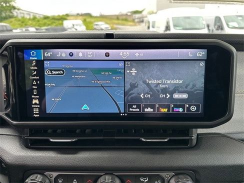 New 2025 Jeep Gladiator Sport image 22