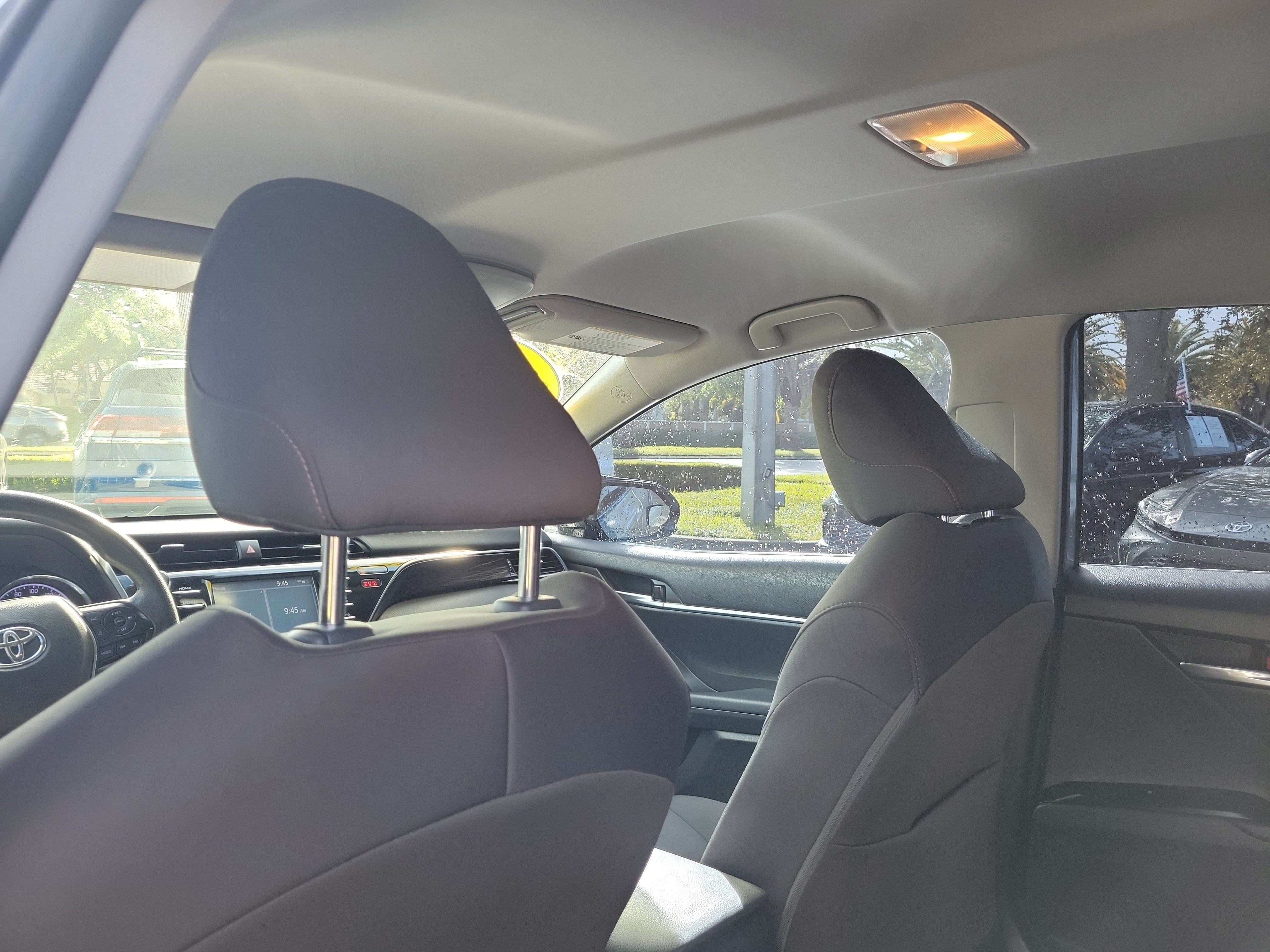 Used 2020 Toyota Camry LE FWD image 14