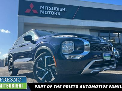 New 2025 Mitsubishi Outlander SEL