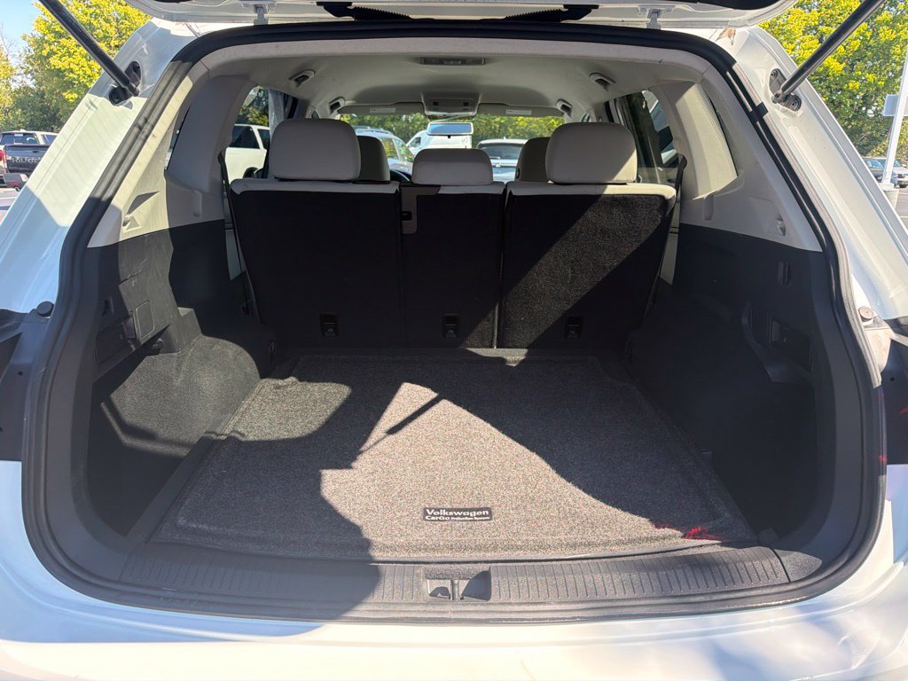 Used 2019 Volkswagen Tiguan S w/ Driver Assistance Package AWD/4WD image 20