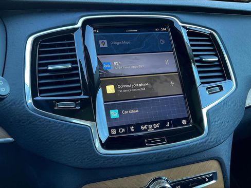 Used 2023 Volvo XC90 B6 Plus w/ Protection Package Premier image 24