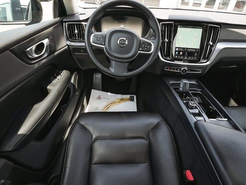 Used 2024 Volvo S60 B5 Core AWD/4WD image 43
