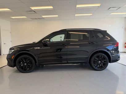 Used 2022 Volkswagen Tiguan SE R-Line