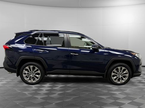 Used 2019 Toyota RAV4 Limited w/ Advanced Technology Package image 6