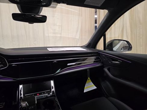 New 2026 Audi SQ7 Prestige AWD/4WD image 35