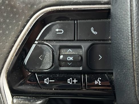 Used 2024 Toyota Tundra SR5 w/ SR5 Convenience Package AWD/4WD image 20