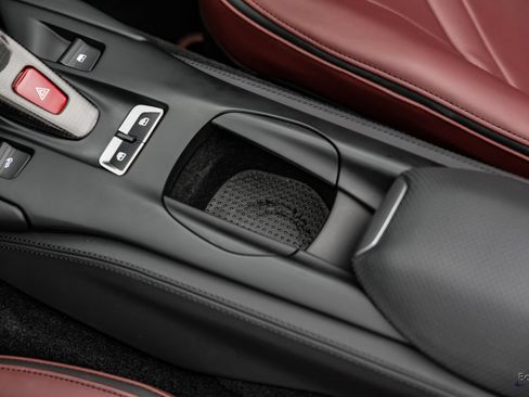 Used 2023 Ferrari 812 GTS RWD image 75