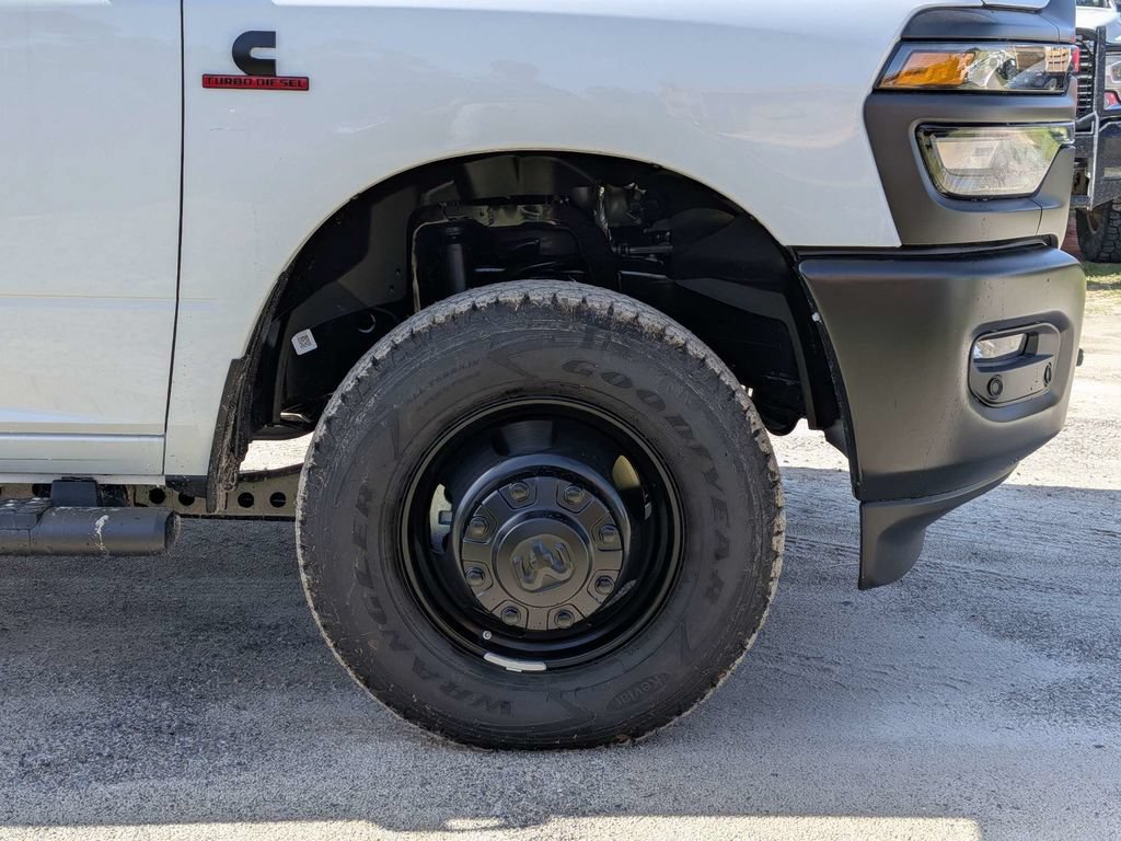 New 2026 RAM 3500 Tradesman AWD/4WD image 12