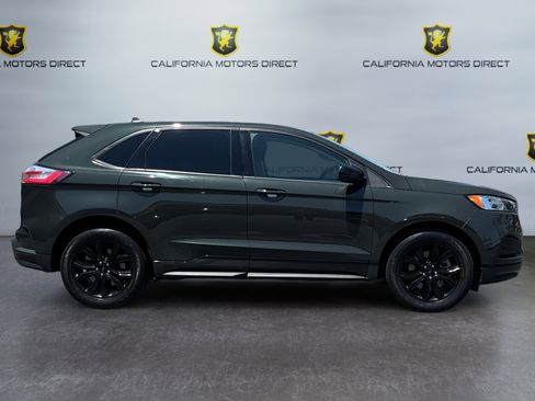 Used 2022 Ford Edge SE w/ Black Appearance Package image 6