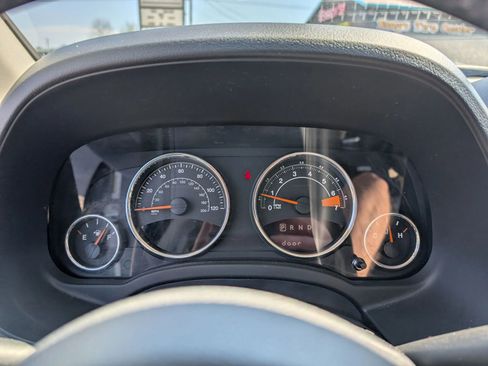 Used 2016 Jeep Compass High Altitude image 21