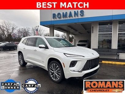 Used 2025 Buick Enclave Avenir w/ Super Cruise Package