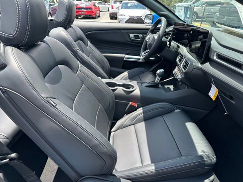 New 2025 Ford Mustang Premium image 29