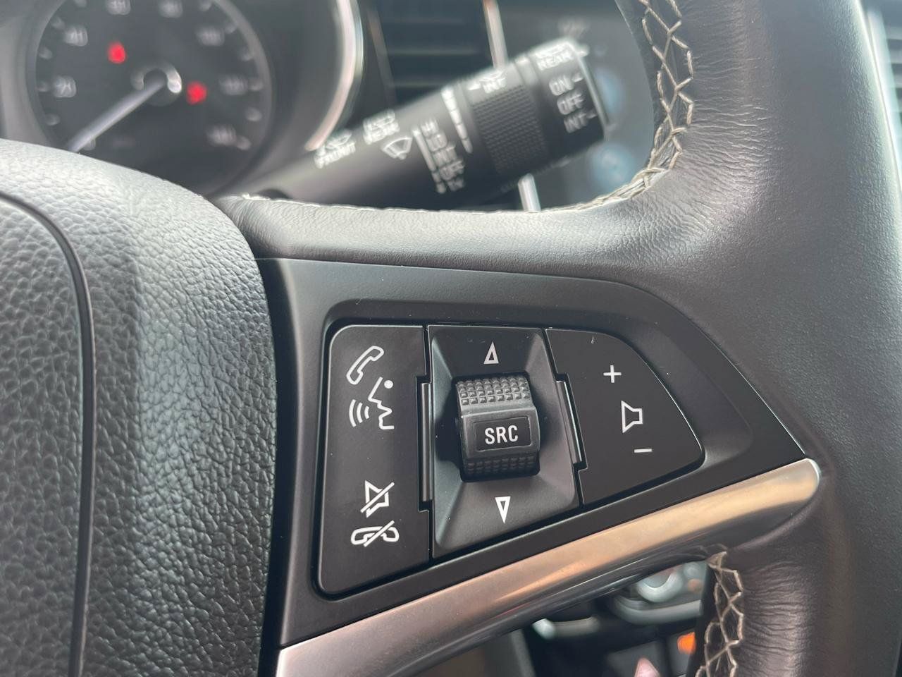 Used 2019 Buick Encore Preferred FWD image 28