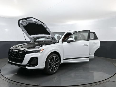 New 2026 Audi Q7 2.0T Premium Plus AWD/4WD image 26