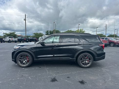 New 2026 Ford Explorer ST w/ Sun And Sound Package AWD/4WD image 4