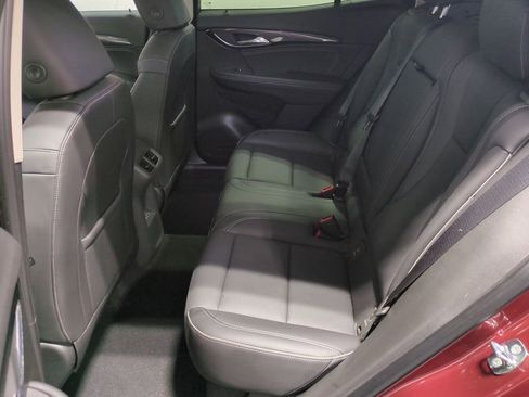 Used 2023 Buick Envision Essence image 19