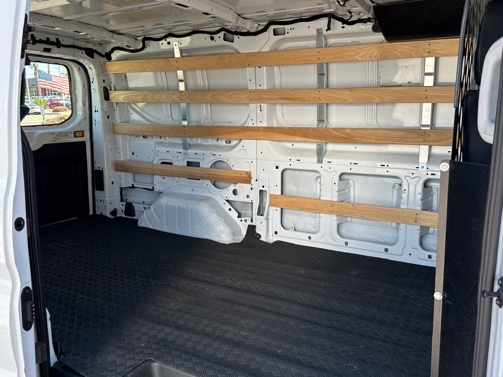 Used 2025 Ford Transit 250 Low Roof w/ Exterior Upgrade Package RWD image 18