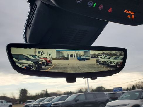 New 2026 Chevrolet Equinox LT image 23