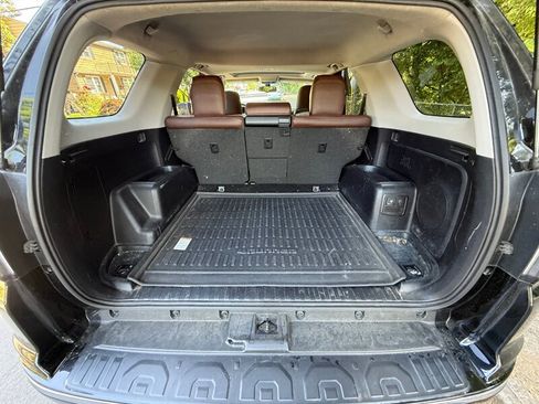 Used 2018 Toyota 4Runner Limited image 8