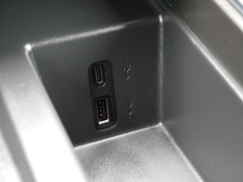 Used 2024 GMC Acadia Elevation w/ Super Cruise Package image 21