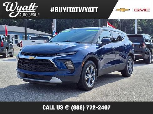 Used 2023 Chevrolet Blazer LT w/ Convenience Package image 1