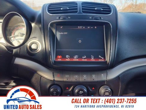 Used 2016 Dodge Journey Crossroad w/ Popular Equipment Group image 17
