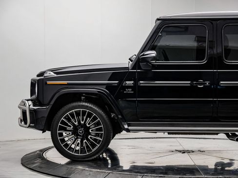 Used 2025 Mercedes-Benz G 63 AMG 4MATIC image 8