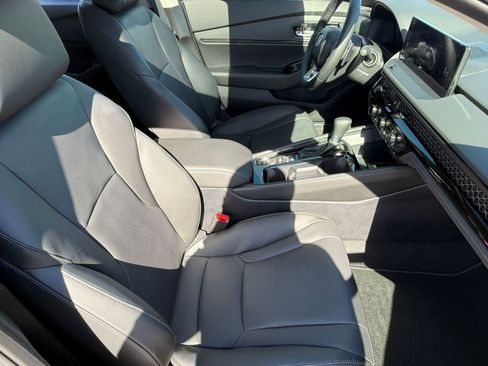 Used 2025 Honda Accord Touring image 19