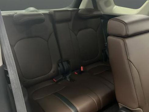 Used 2023 Honda Pilot Elite image 26