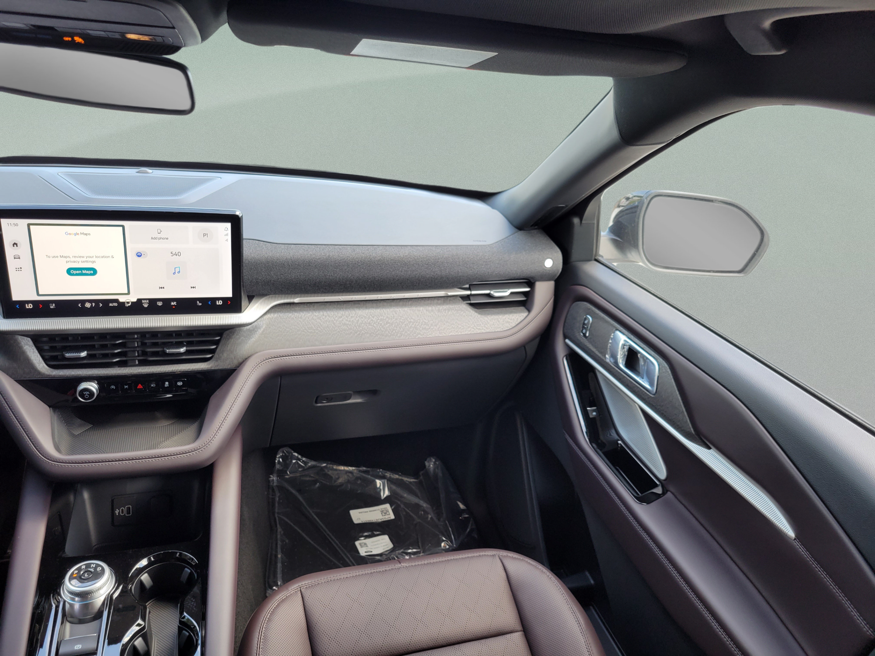 New 2026 Ford Explorer Platinum RWD image 7