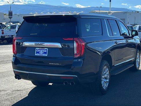 Certified 2022 GMC Yukon XL Denali image 5