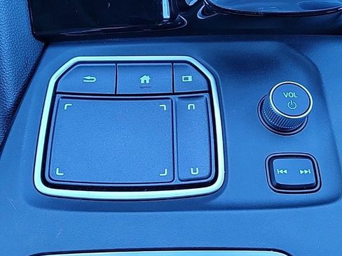 Used 2023 Acura MDX SH-AWD image 34