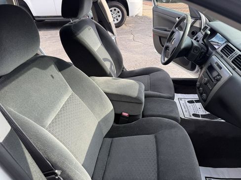 Used 2015 Chevrolet Impala Police FWD image 20