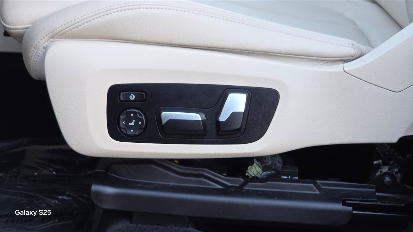 Used 2019 BMW X3 xDrive30i AWD/4WD image 17