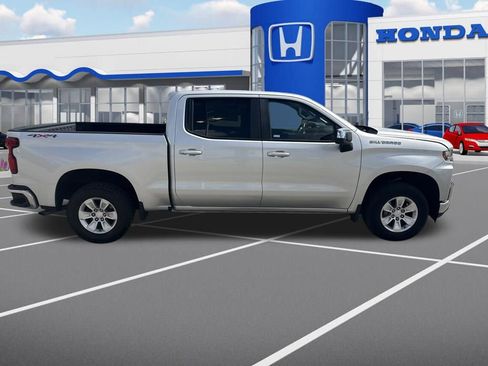 Used 2021 Chevrolet Silverado 1500 LT w/ Bed Protection Package image 10