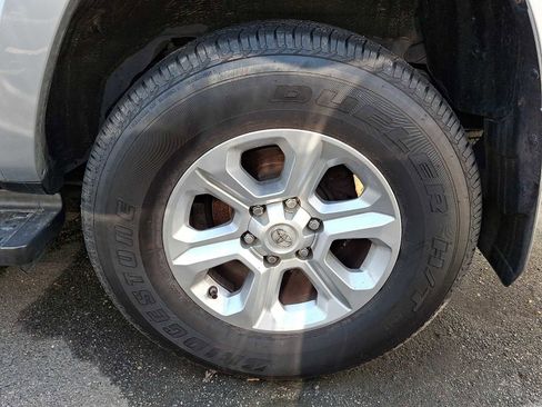 Used 2020 Toyota 4Runner SR5 Premium w/ Moonroof Package image 6