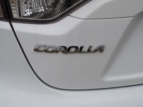 Used 2024 Toyota Corolla LE FWD image 10