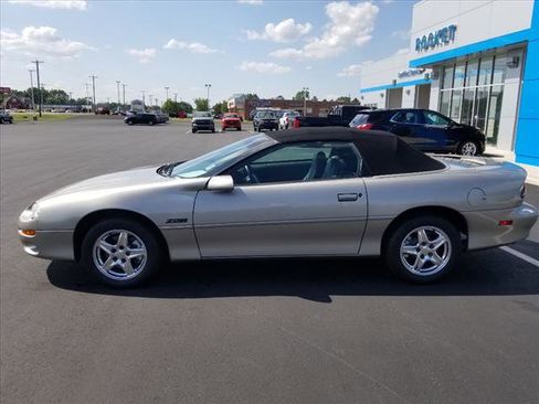 Used 1999 Chevrolet Camaro Z28 image 8