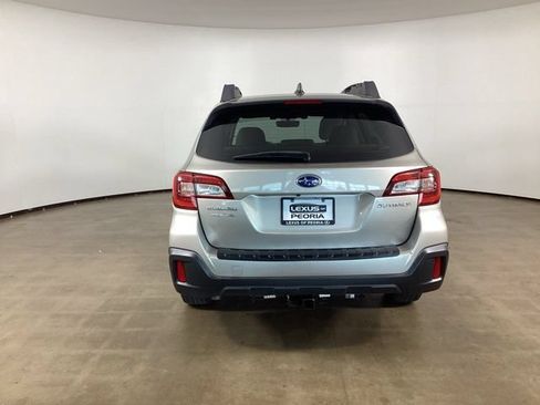 Used 2018 Subaru Outback 2.5i Premium AWD/4WD image 6