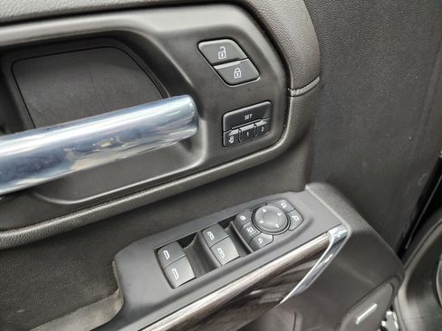 Used 2023 Chevrolet Silverado 2500 LTZ w/ LTZ Plus Package image 46