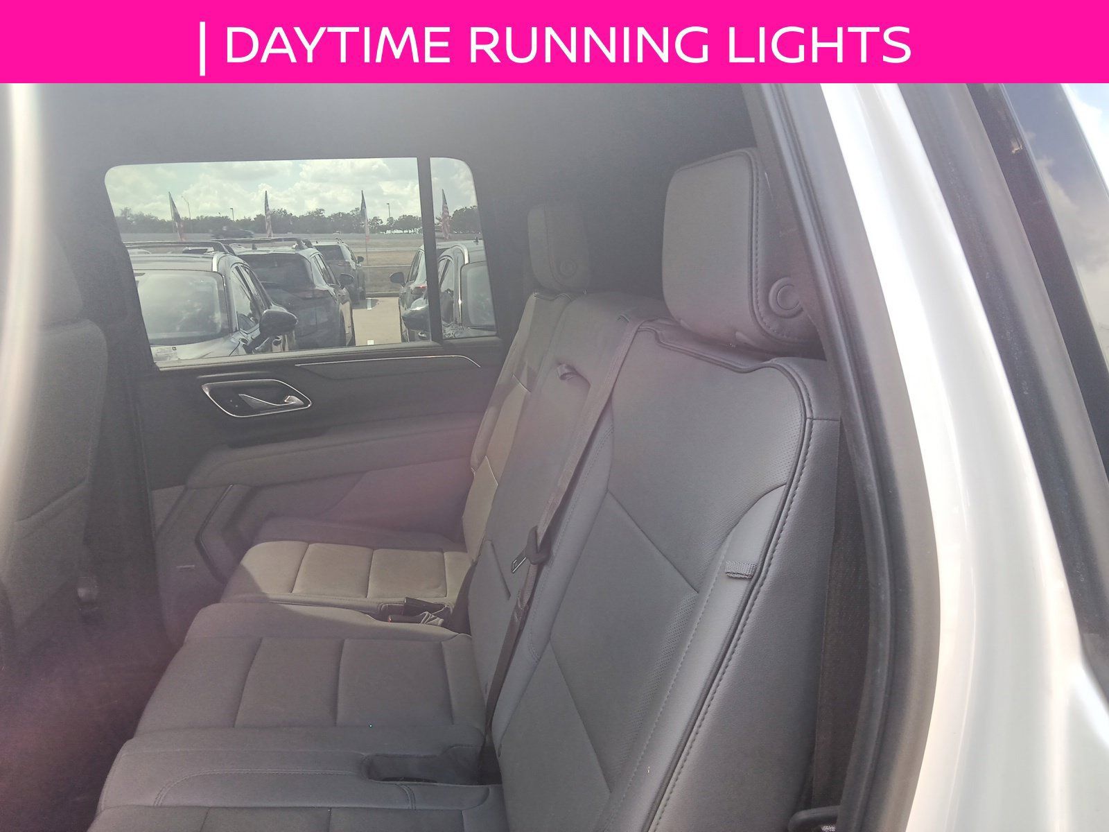 Used 2021 GMC Yukon XL SLT AWD/4WD image 8