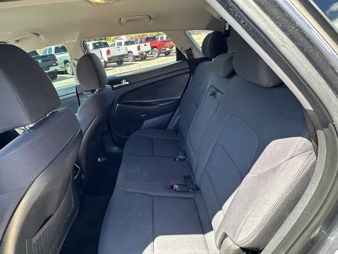 Used 2019 Hyundai Tucson Sport FWD image 11