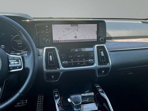Certified 2021 Kia Sorento SX Prestige AWD/4WD image 9