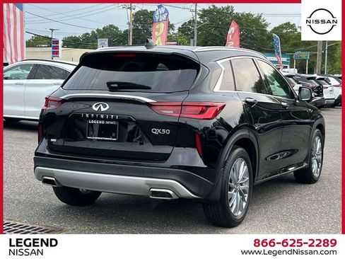Used 2025 INFINITI QX50 Luxe AWD/4WD image 7