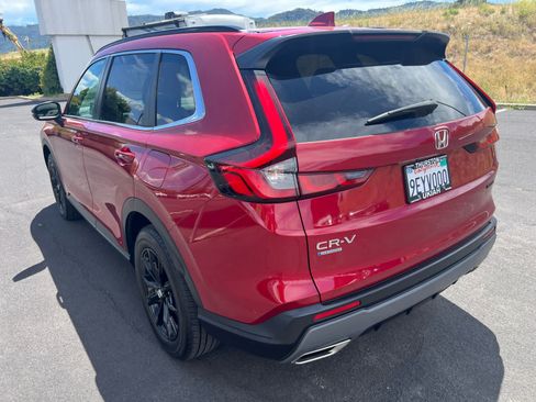 Used 2023 Honda CR-V Sport image 8