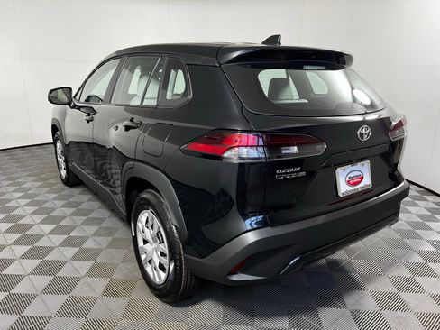 Used 2026 Toyota Corolla Cross L FWD image 7