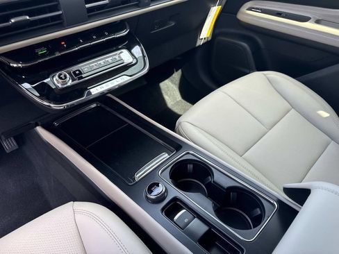 New 2026 Lincoln Corsair Grand Touring image 25